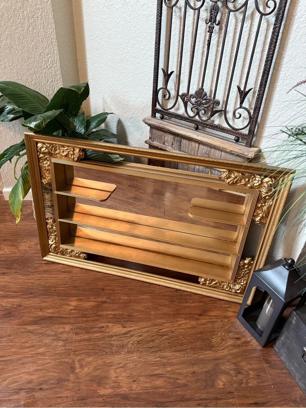 Vtg MCM Illinois Moulding Co Gold Gilt  Mirror Shadow Box Wall Shelf